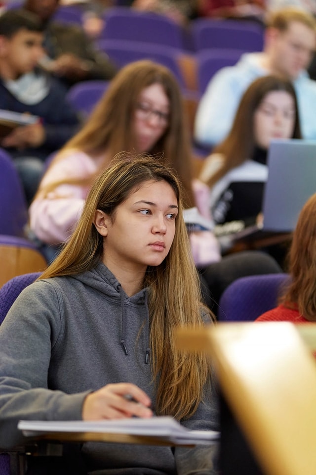 LLB (Hons) Law with Criminology Course Leeds Beckett University