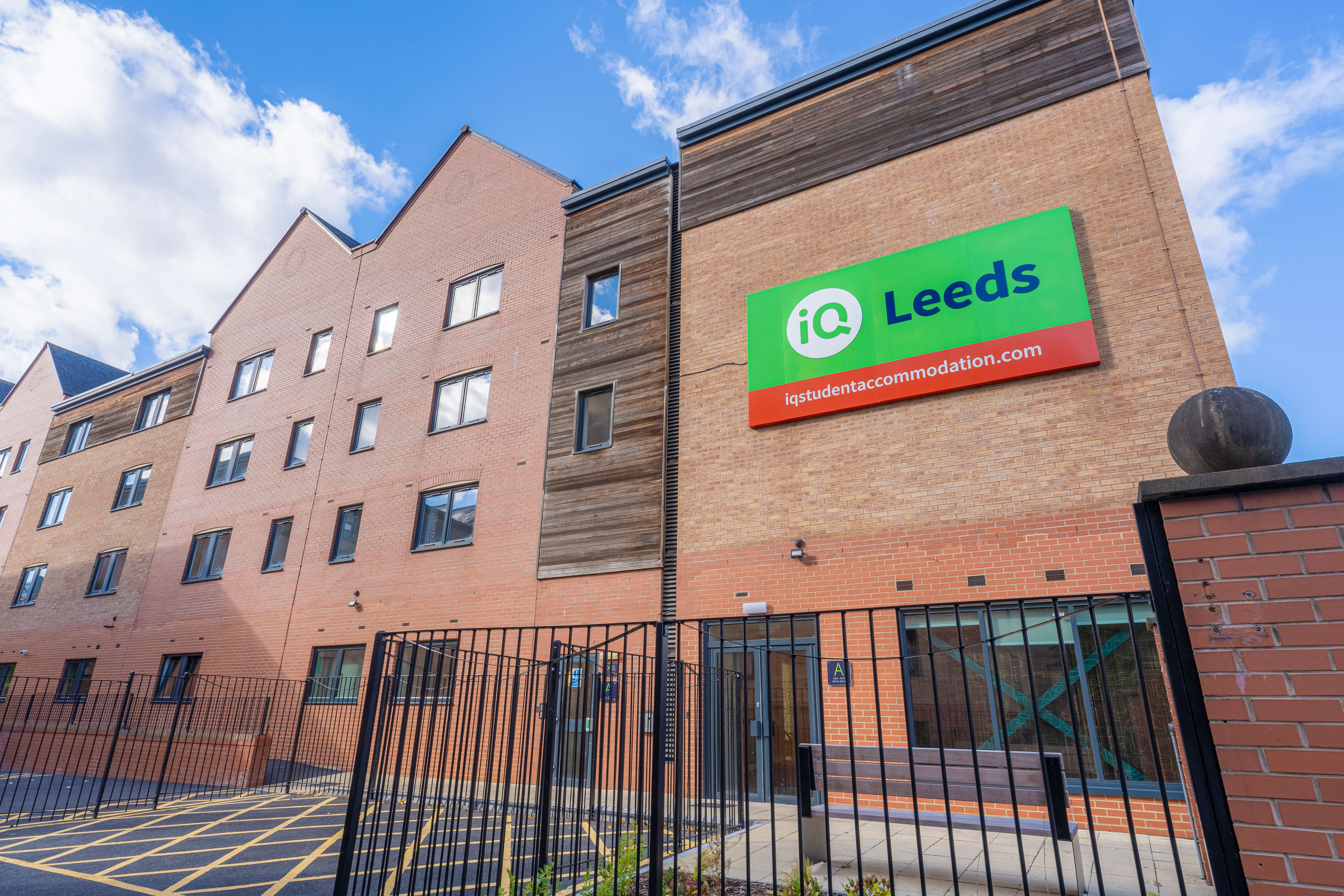 iQ Student Accommodation Leeds - Leeds Beckett University