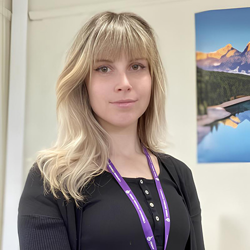 Chloe Woodhead profile image