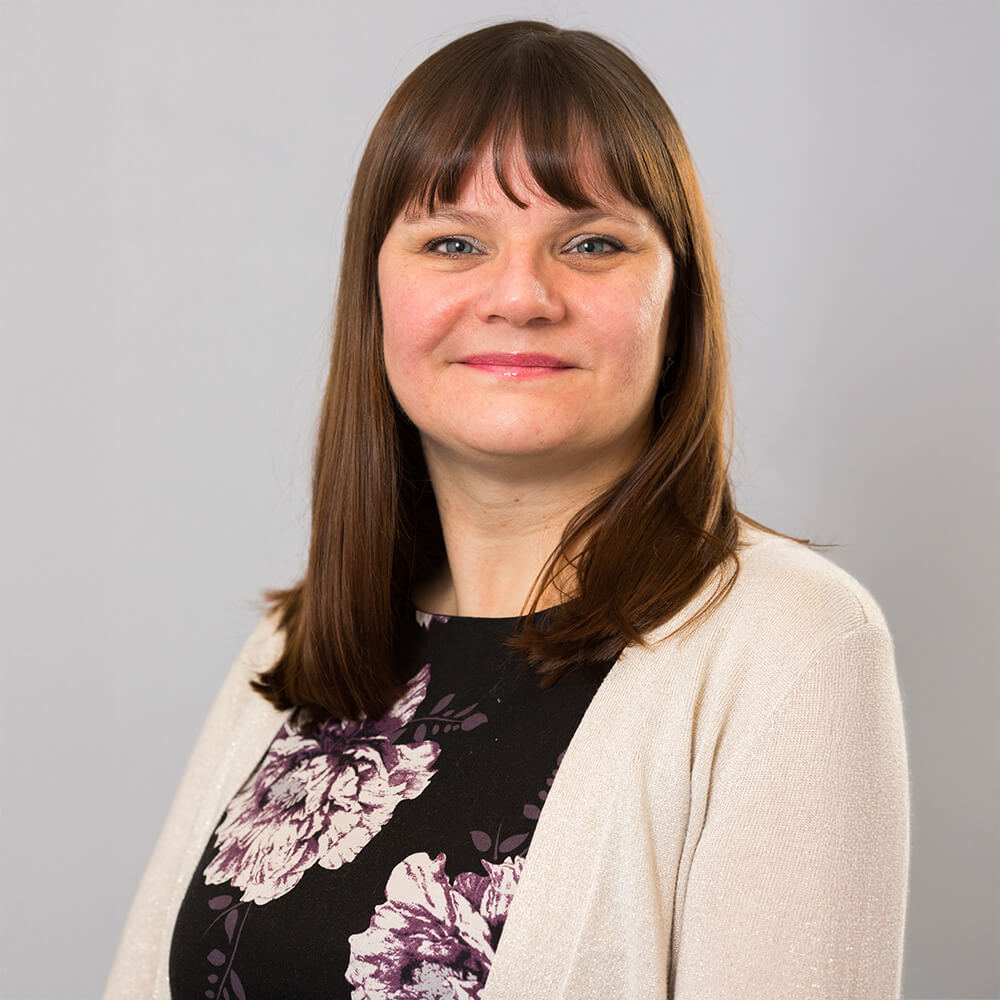 Donna Lee staff profile image