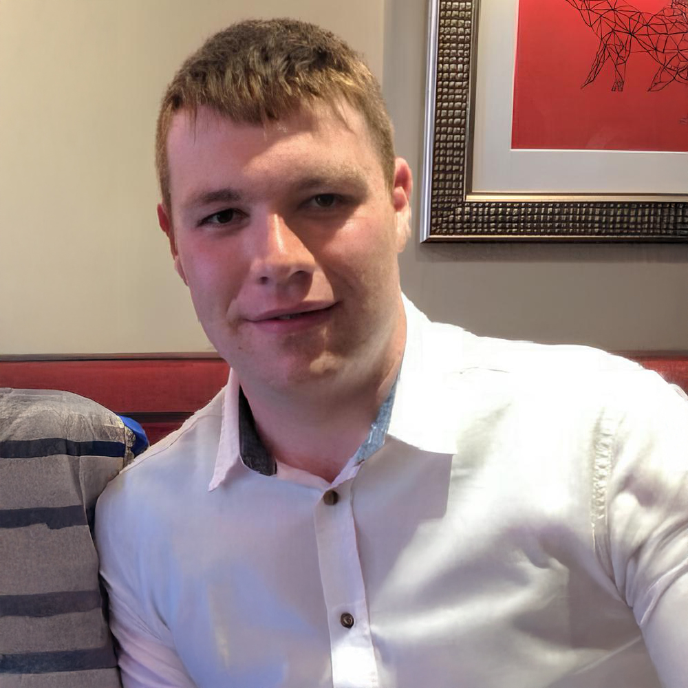 Dr Carl Clare staff profile image