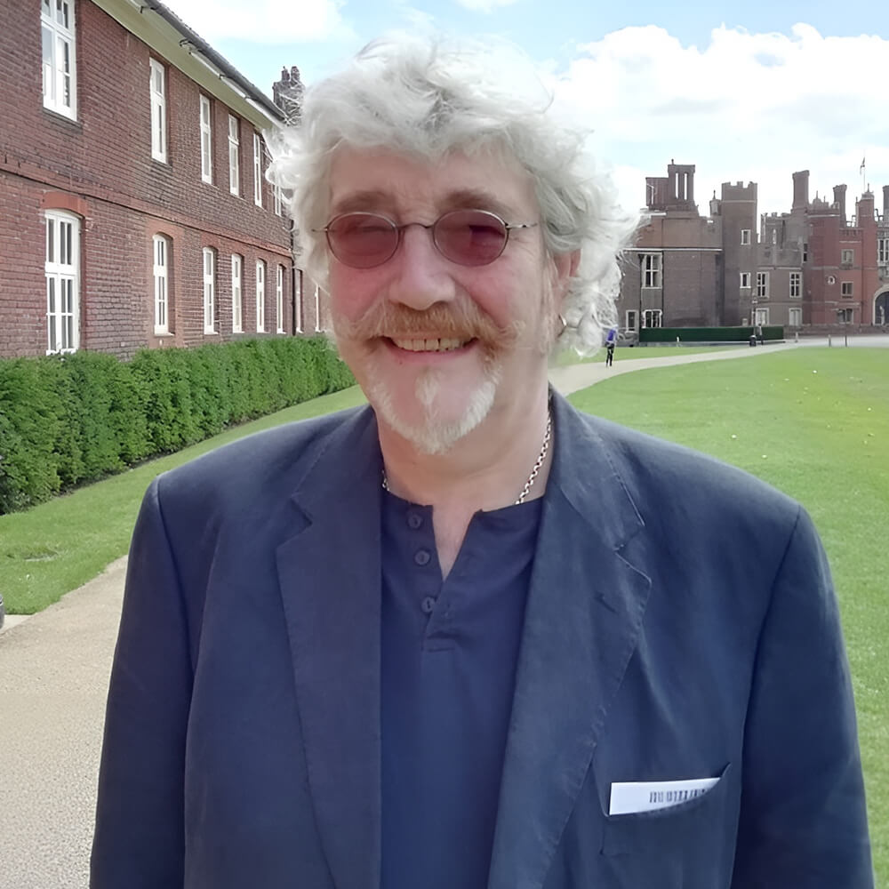 Dr Dave Robinson staff profile image