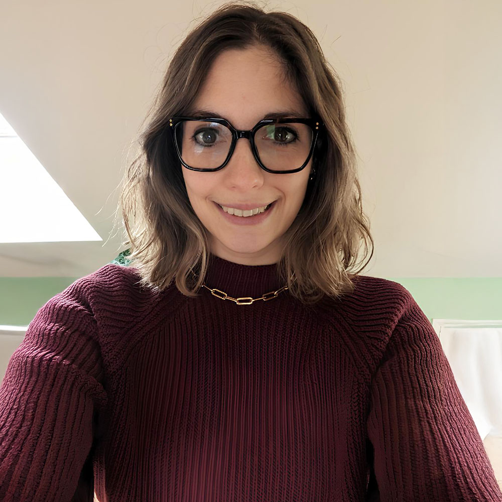 Dr Helena Last staff profile image