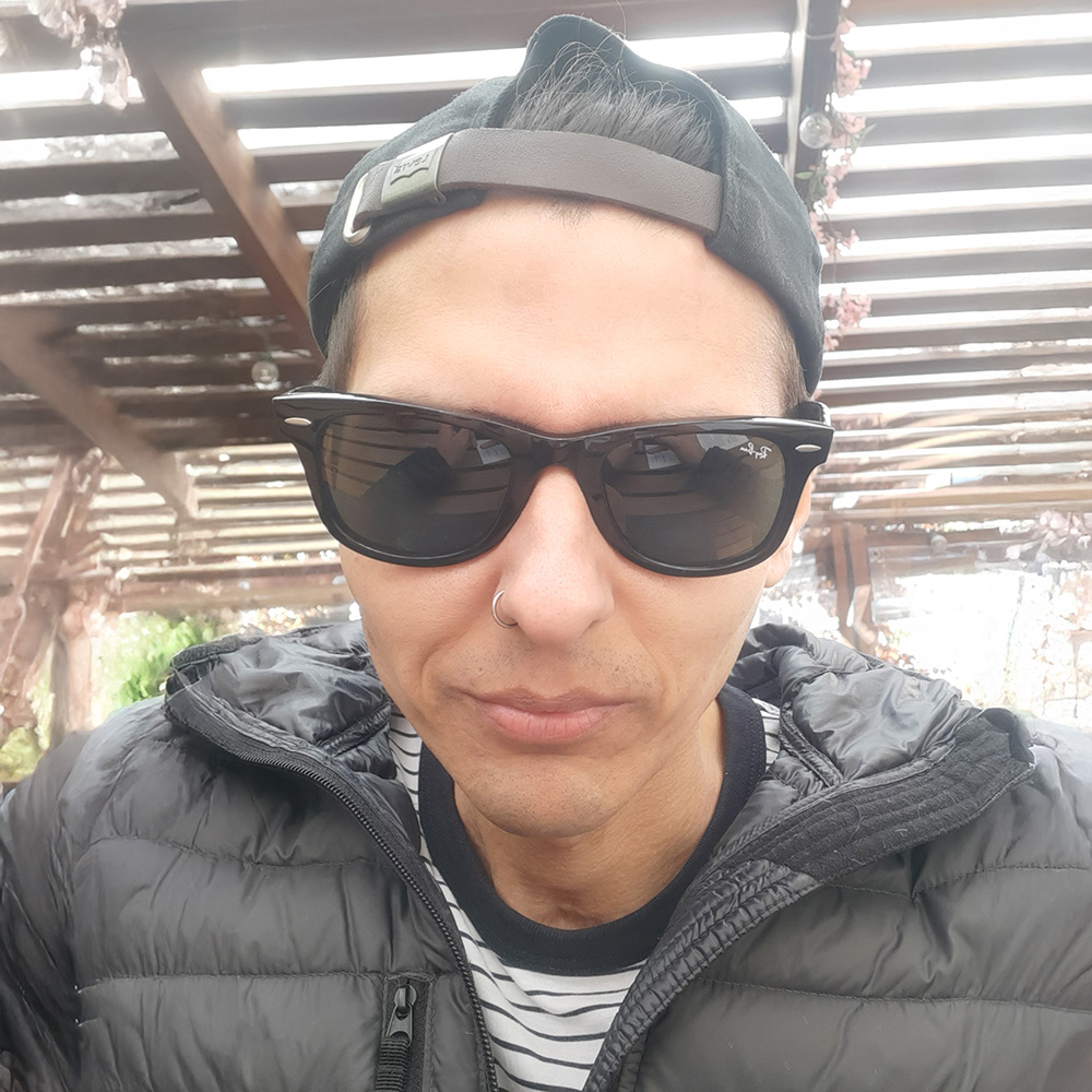 Dr Jason Round staff profile image