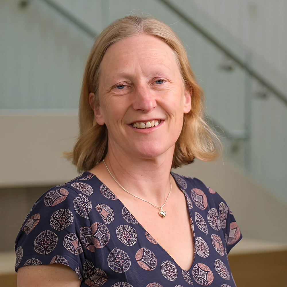 Dr Jenny Woodward staff profile image