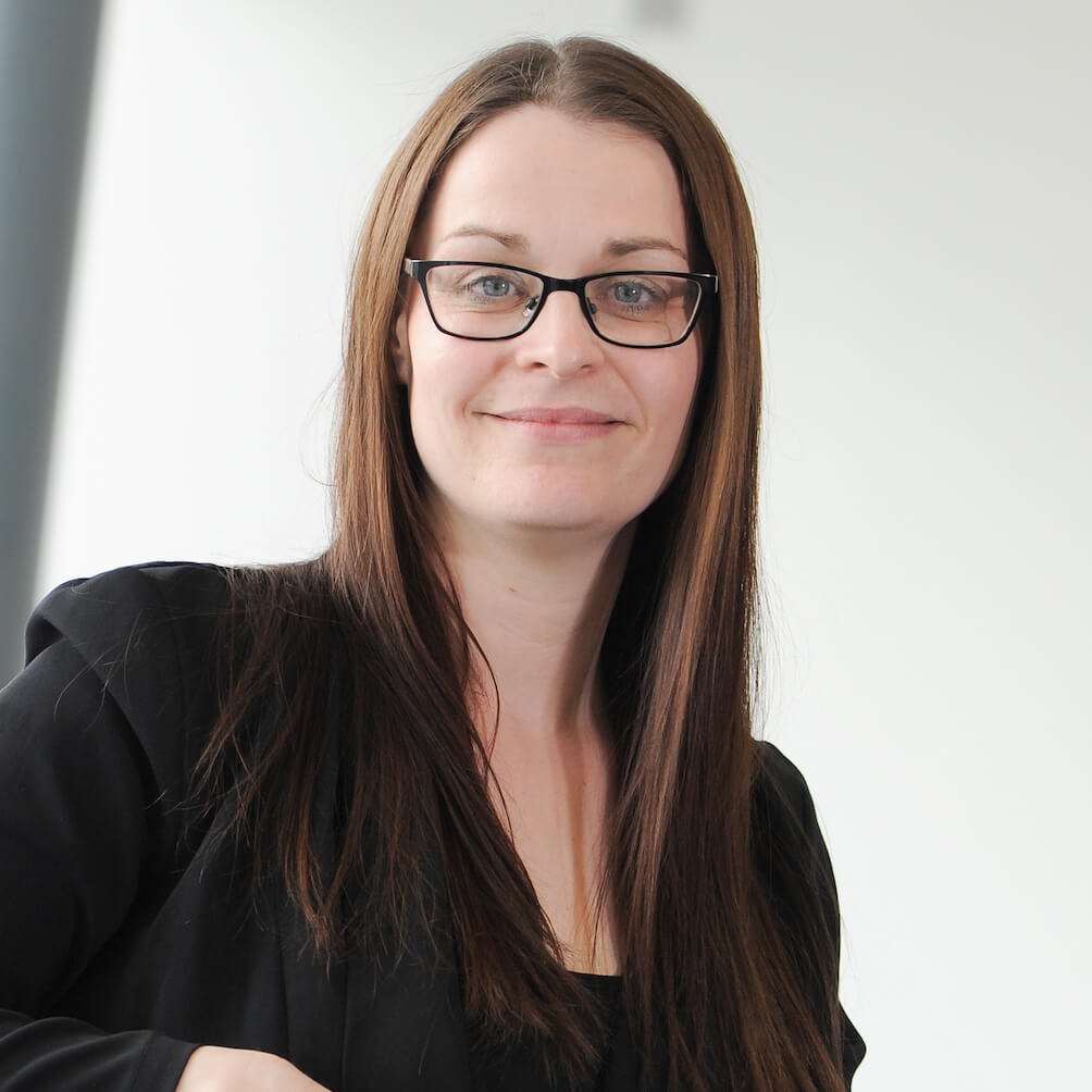 Dr Louise Warwick-Booth staff profile image