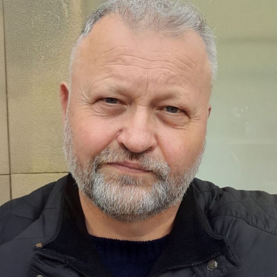 Dr Max Hope staff profile image