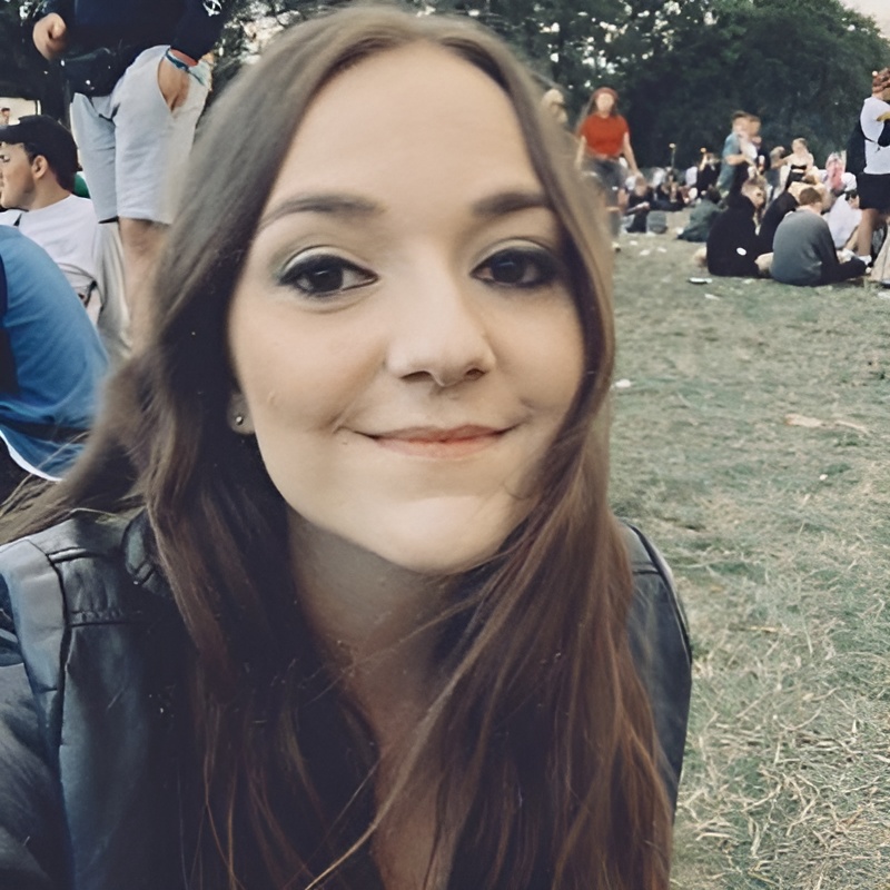 Dr Mollie Price staff profile image