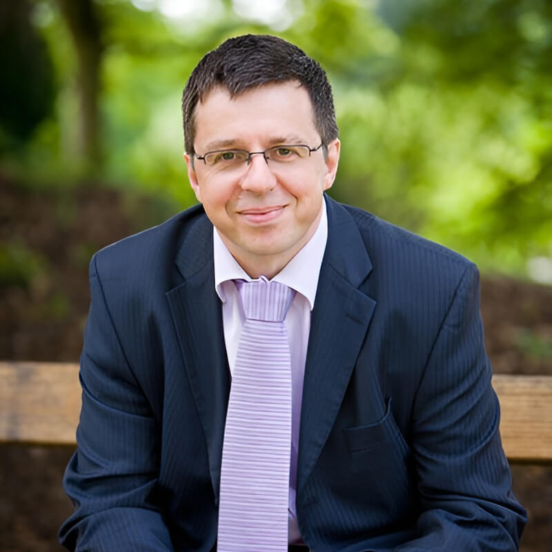 Dr Timothy Yeardley staff profile image