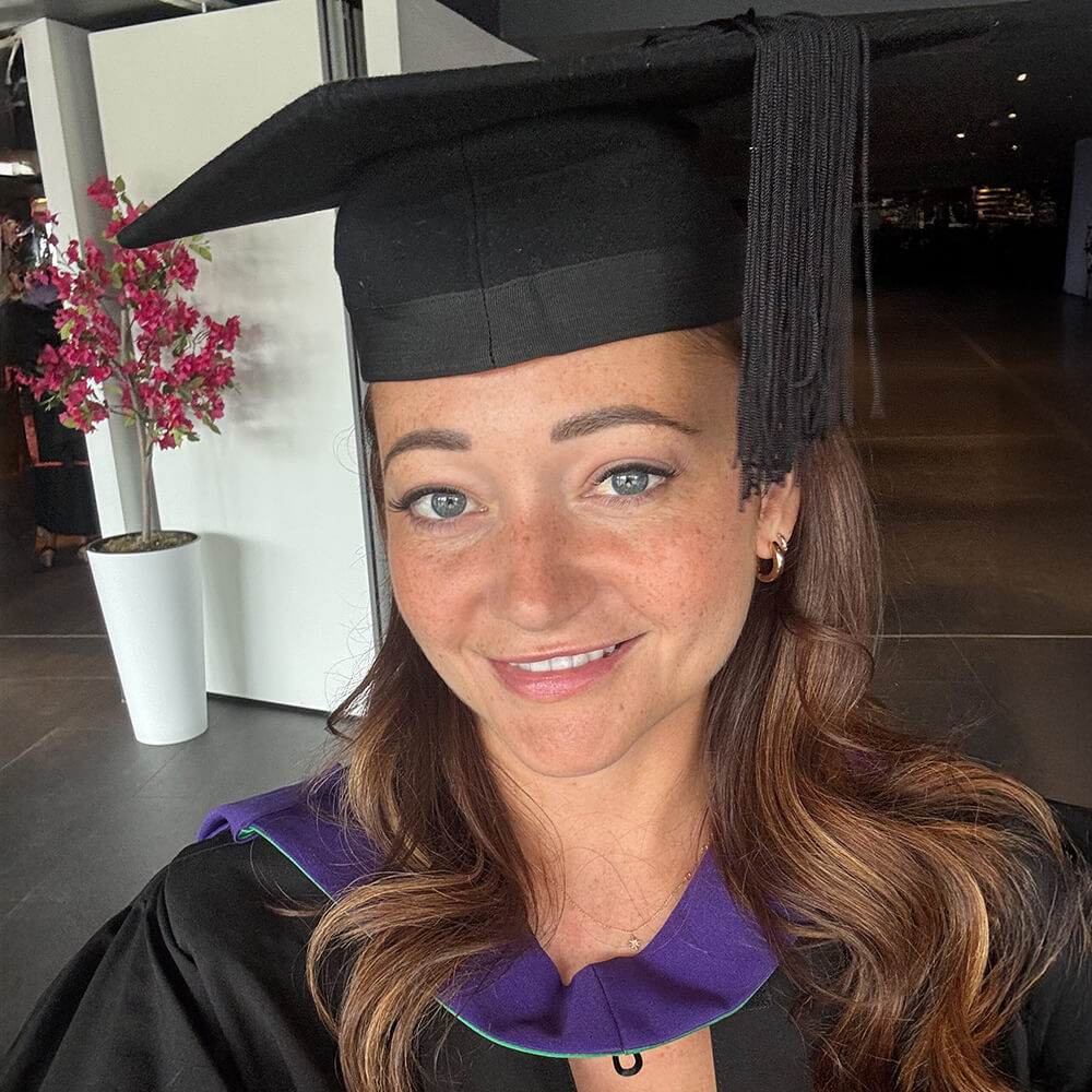 Hannah Edyvean staff profile image