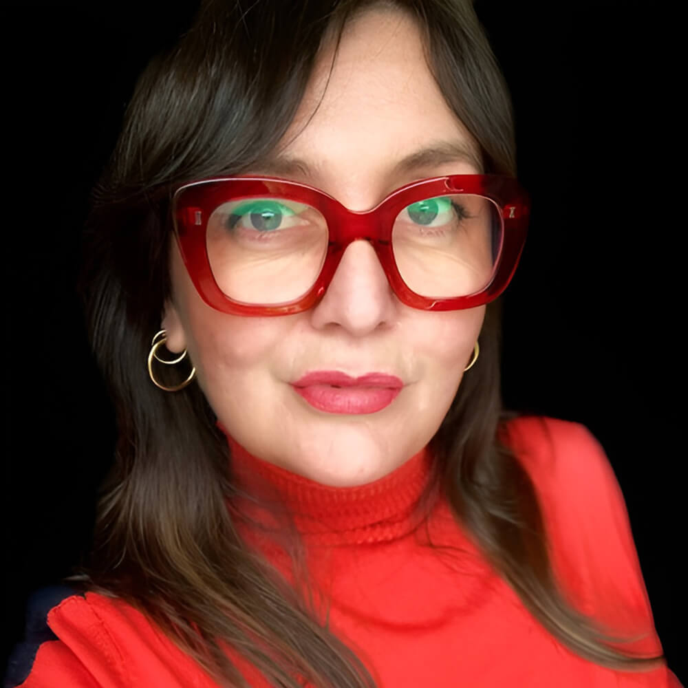 Helen Young staff profile image