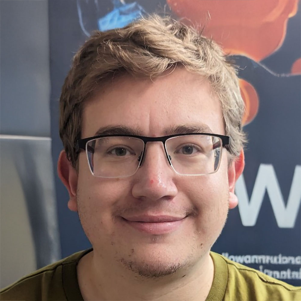 Luis Harrison staff profile image